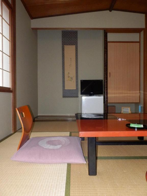 Kikunoya Ryokan Канандзава Экстерьер фото