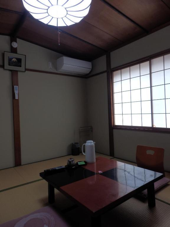 Kikunoya Ryokan Канандзава Экстерьер фото