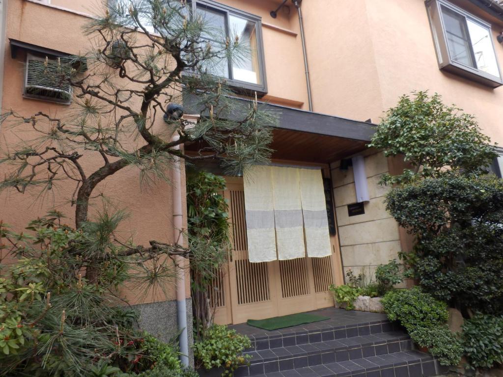 Kikunoya Ryokan Канандзава Экстерьер фото